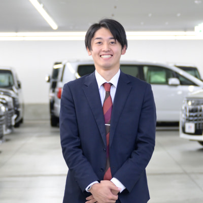 買取スタッフ 星竜成